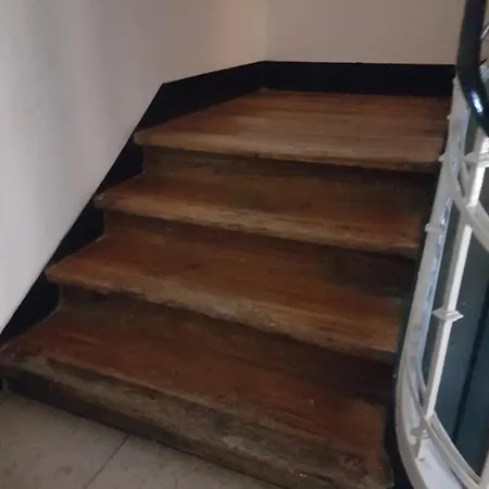 Explore From An Artistic Alfama * Лісабон