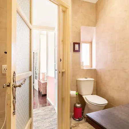 Explore From An Artistic Alfama Apartment Lisbon