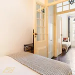 Explore From An Artistic Alfama شقة